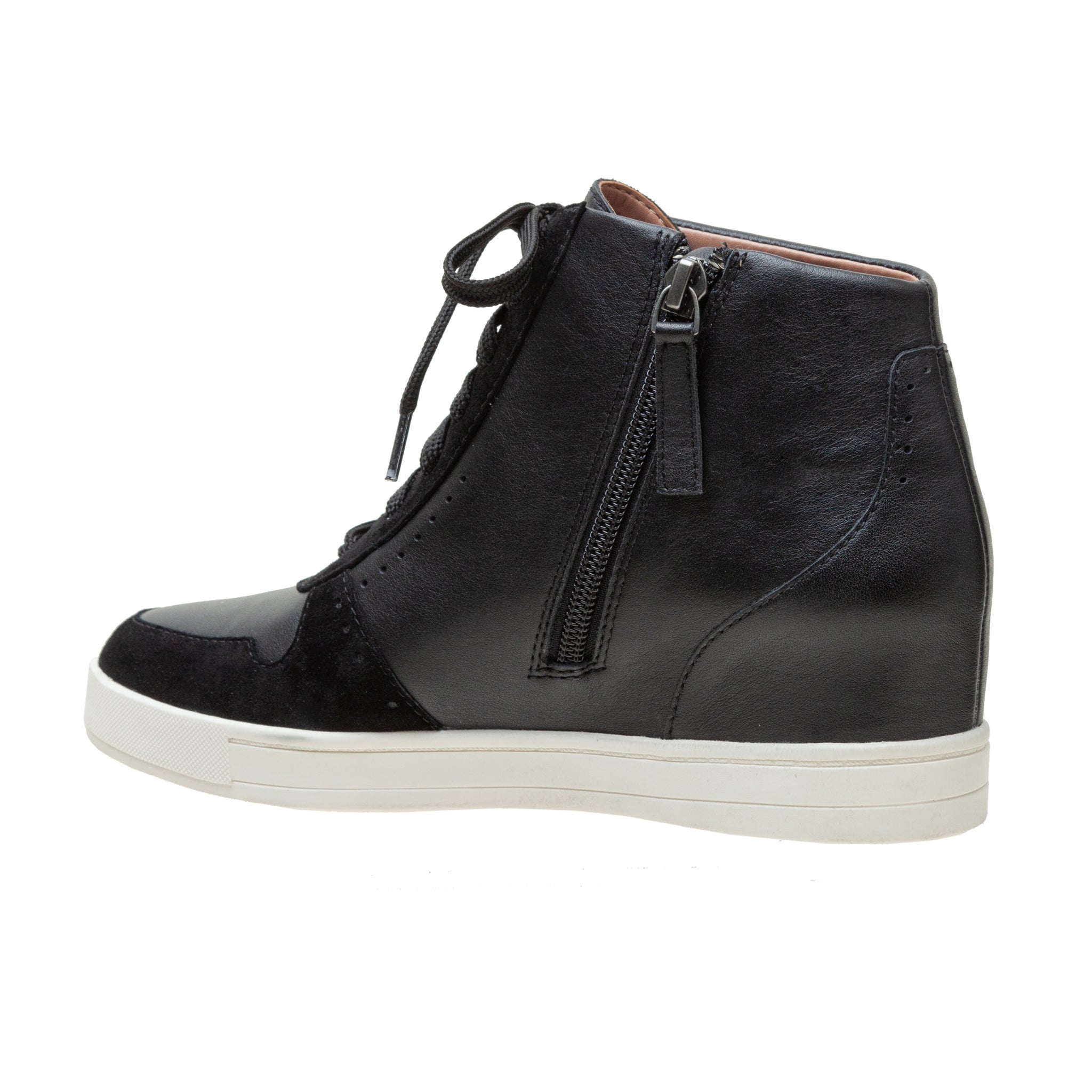 Guess Womens Shoes Hevin Quilted Wedge Sneakers in Black | Lyst